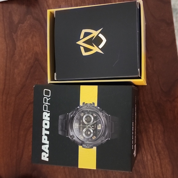 Alpha Gear Raptor Pro Smartwatch - Picture 2 of 4